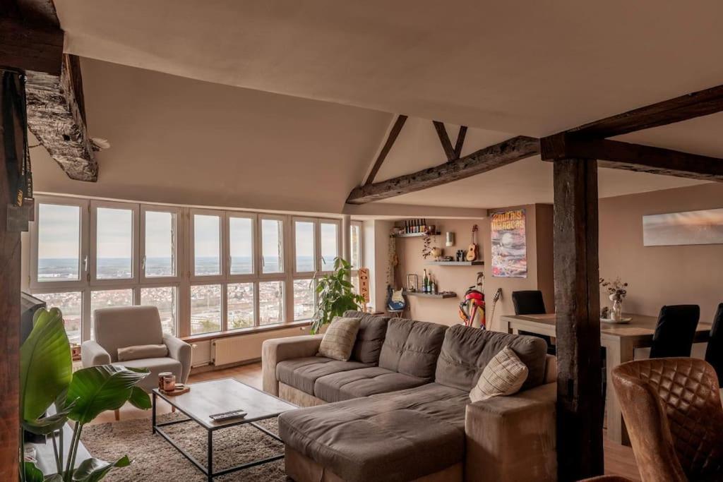 Duplex Atypique Dans La Cite Medievale Лан Экстерьер фото